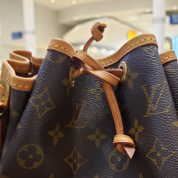 Authentic Louis Vuitton Noe #2716M - Picture 11 of 12
